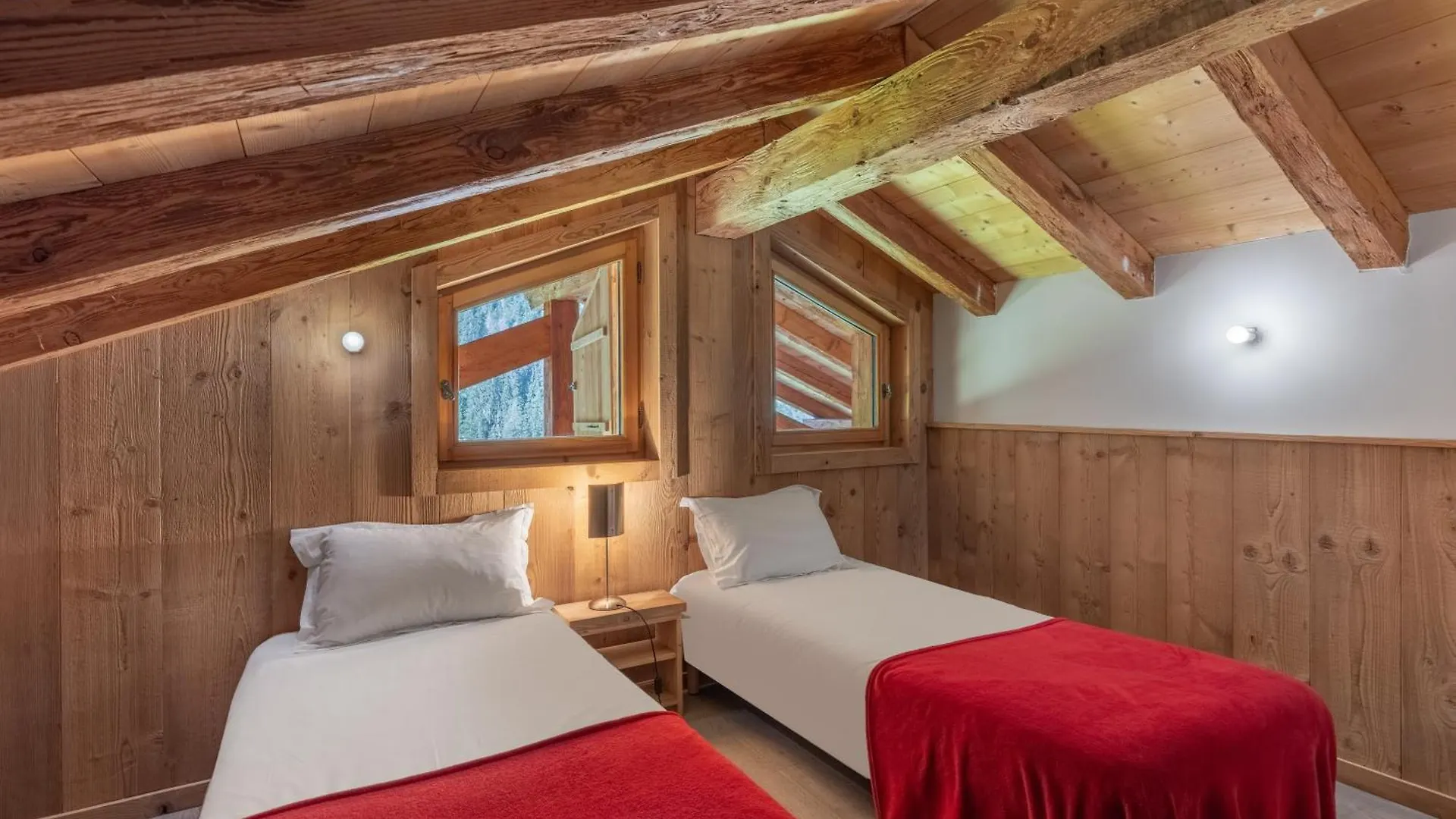 Chalet 1100 - Bo Immobilier Chatel - A Mi-Chemin Du Centre Et Du Linga - Jacuzzi Sauna Et Cheminee Fransa