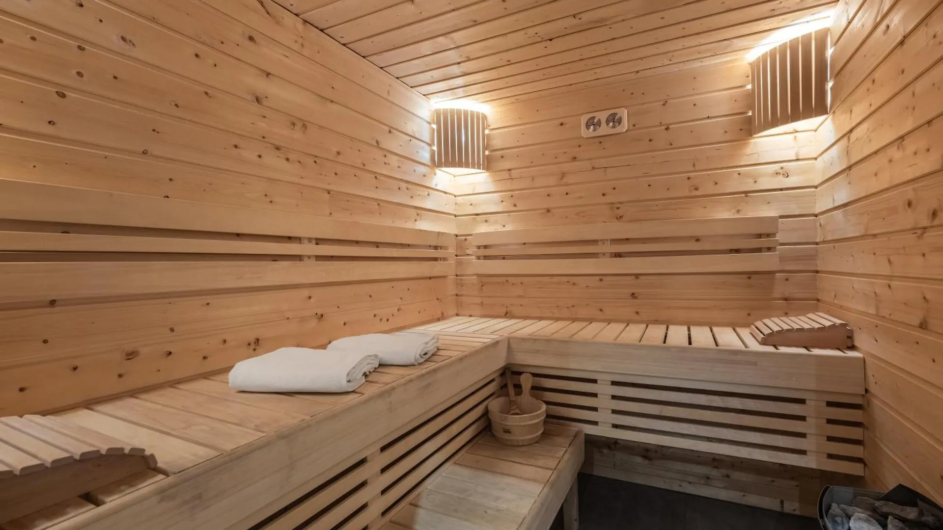 Chalet 1100 - Bo Immobilier Chatel - A Mi-Chemin Du Centre Et Du Linga - Jacuzzi Sauna Et Cheminee France